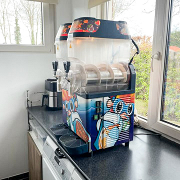 Slush Puppy machine Slush Puppy machine